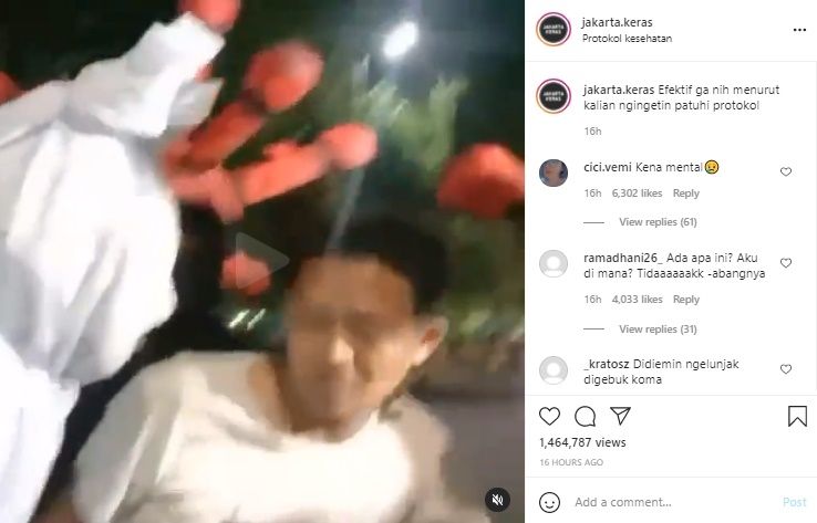 Viral Ekspresi Pria Saat Dirazia 'Pocong' Karena Tak Pakai Masker. (Instagram/@jakarta.keras)