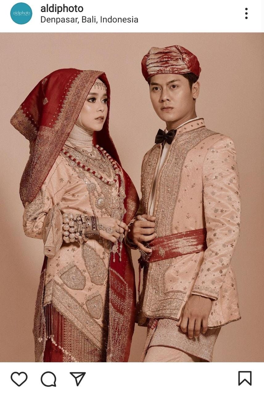 Rizky Billar dan Lesti Kejora dalam balutan adat Minang (Instagram/aldhiphoto)