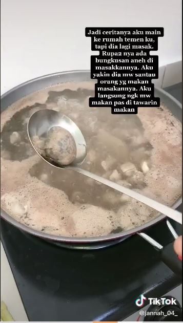 Mengira akan disantet teman lewat masakan (TikTok @jannah_04_)