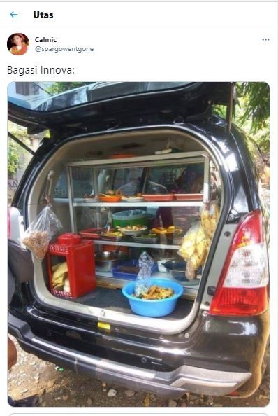 mobil innova jadi warteg keliling (Twitter @spargowentgone)