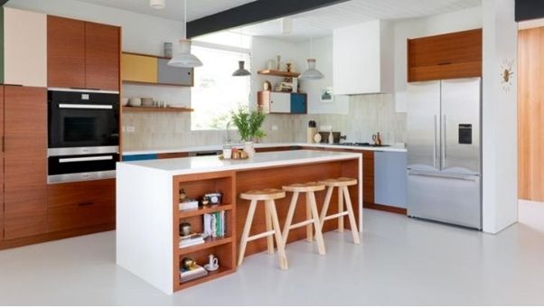 Keramik Dapur Putih Klasik. (HGTV Home)