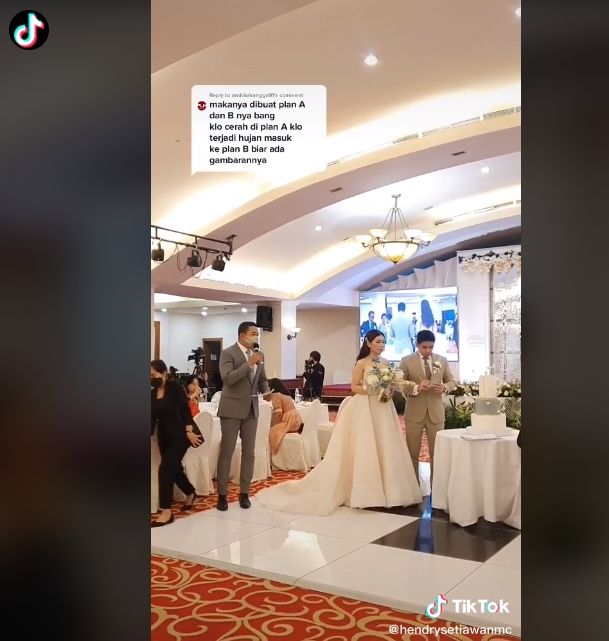 Pesta pernikahan outdoor hancur gegara diguyur hujan (tiktok)