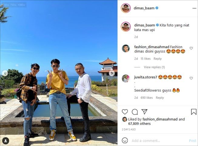 Gaya Kece Dimas Ahmad Kenakan Ikat Pinggang Rp8 Juta. (Instagram/@dimas_baam)