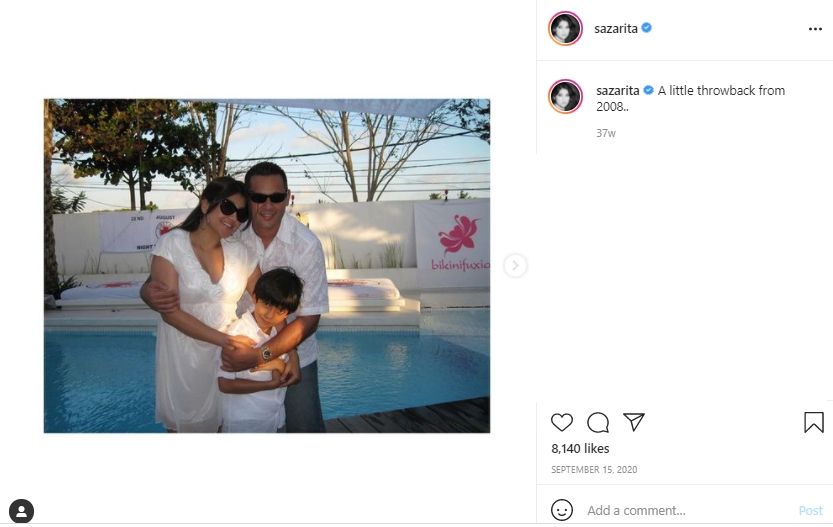 Potret kedekatan Sarah Azhari dan anak. (Instagram/sazarita)