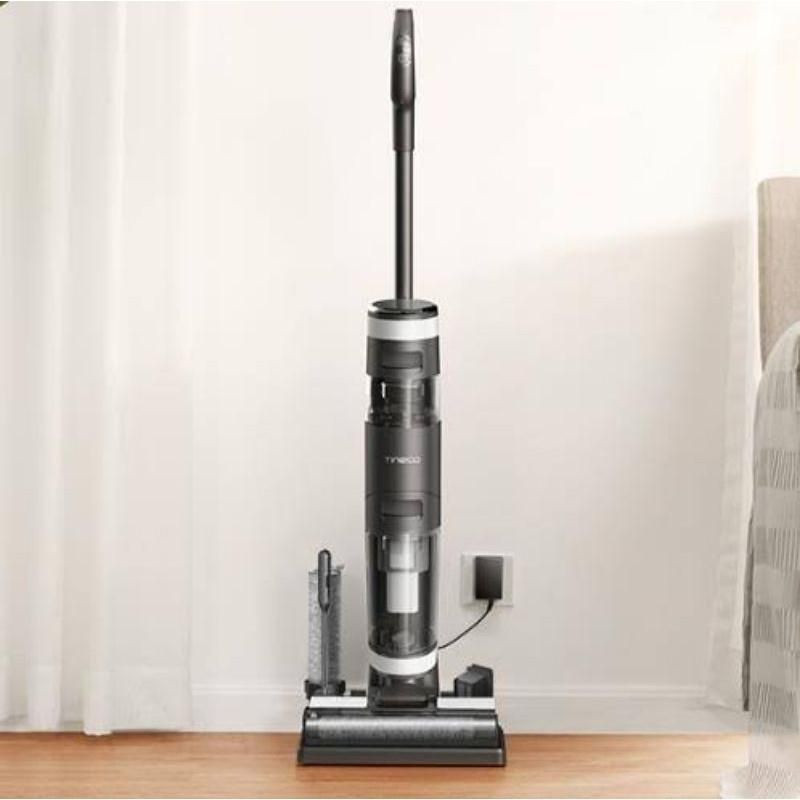 Tineco Floor One S3 Smart Wet Dry Cordless Vacuum & Washer. (shopee.co.id)