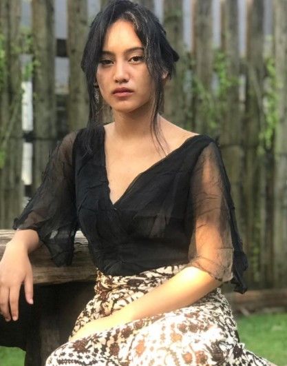 Potret putri vokalis band - Shira Allegra Sampurna. (Instagram)