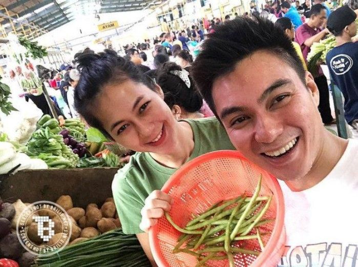 Potret artis pergi ke pasar - Baim Wong. (Instagram/baimwong)