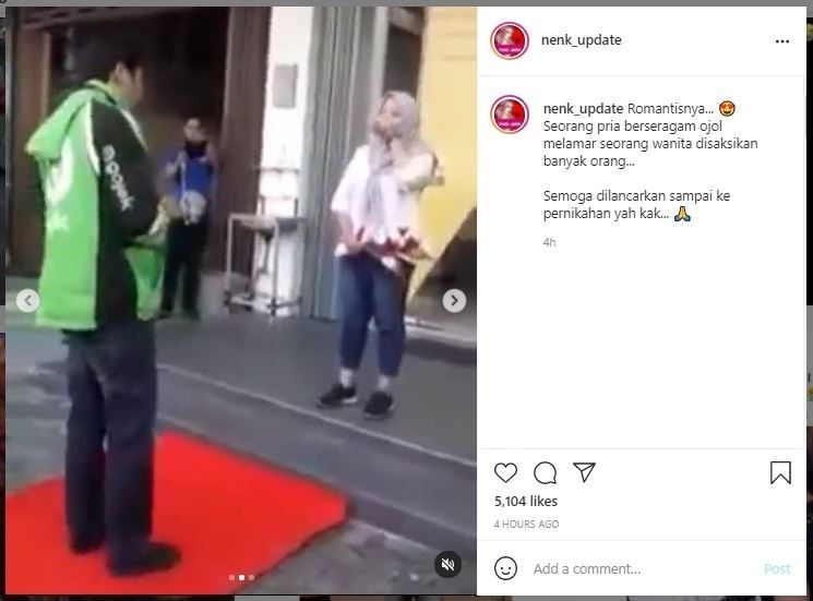 Viral Aksi Driver Ojol Gelar Karpet Merah demi Melamar Pacar (instagram.com/nenk_update)
