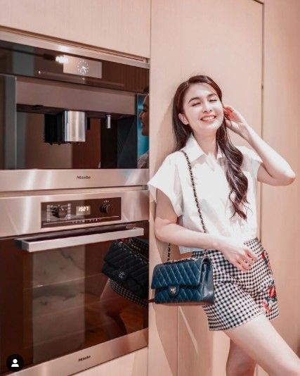 Potret dapur Sandra Dewi. (Instagram/sandradewi88)