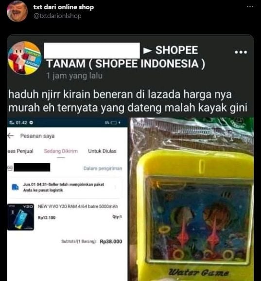 Belanja online dapatnya ponsel mainan. (Twitter/txtdarionlshop)