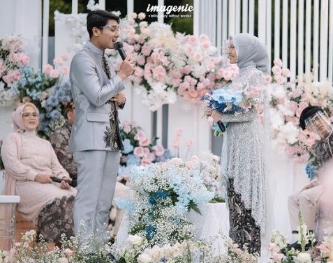 Momen lamaran Rizky Billar dan Lesti Kejora [Instagram/@imagenic]