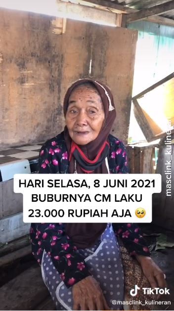 Gudeg Mbah Waginah laris manis usai viral (TikTok @masclink_kulineran)