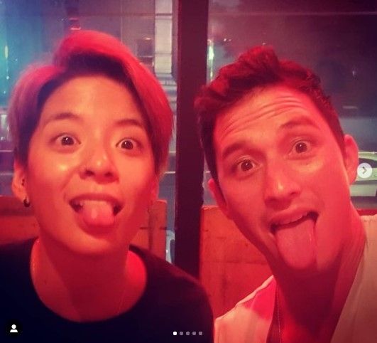 Artis Indonesia berteman dengan Idol Kpop - Mike Lewis dan Amber Liu. (Instagram/mike_lewis)