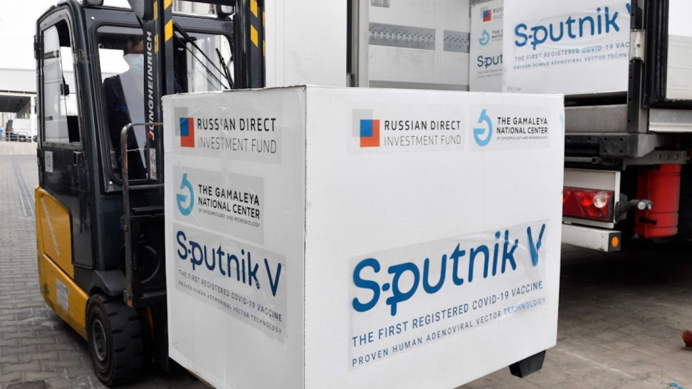 Vaksin Sputnik V (Moscow Times)