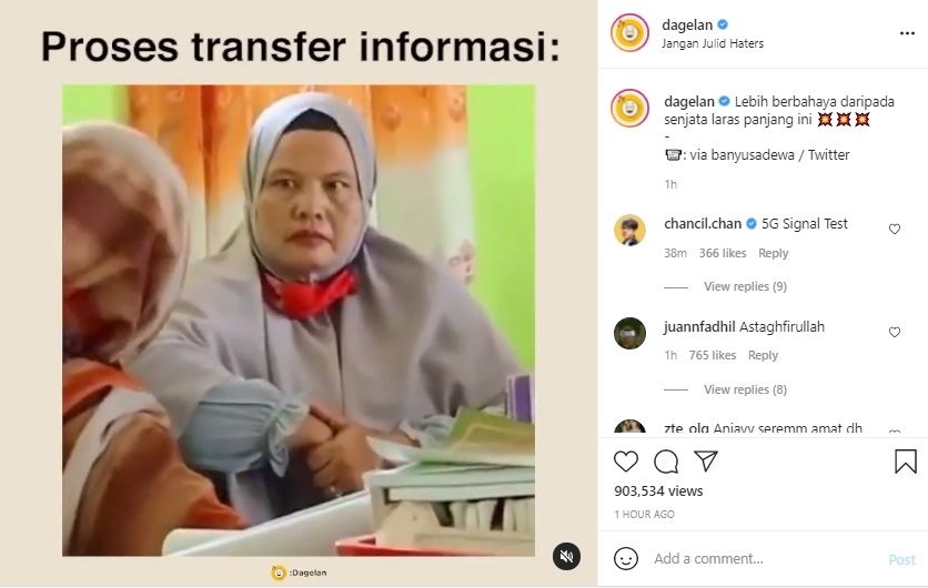 Viral Ekspresi Emak-emak Saat Gosip. (Instagram/@dagelan)