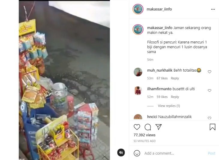 Pria Curi Snack Sampai Satu Rak Diangkut, 'Totalitas Tanpa Batas'. (Instagram/@makassar_iinfo)