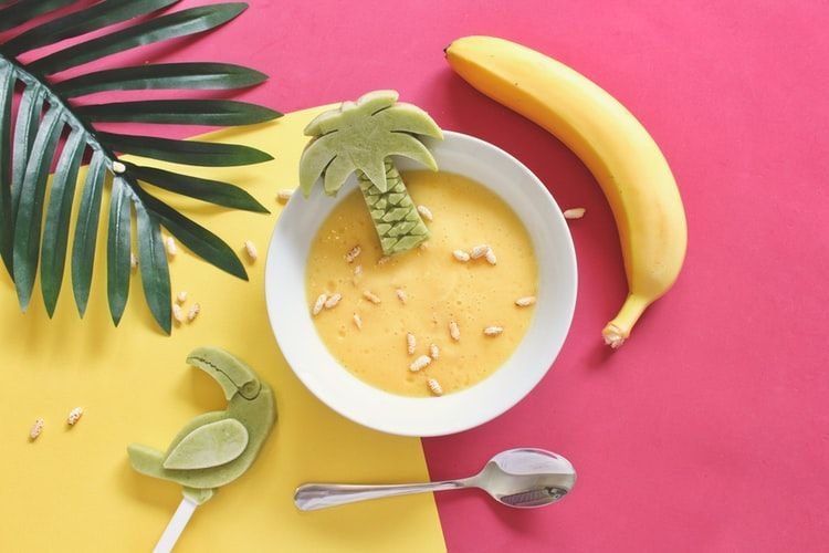 Ilustrasi smoothies pisang. (Unsplash.com)