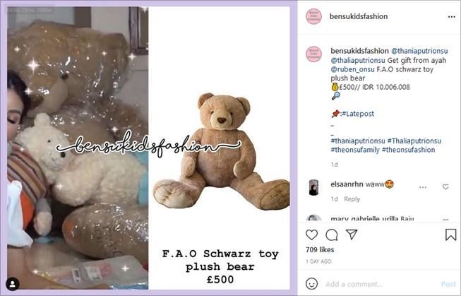 Ruben Onsu beri kado boneka beruang seharga Rp10 juta untuk sang putri. (Instagram/@bensukidsfashion)