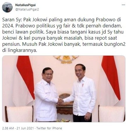 Natalius Pigai sarankan Jokowi dukung Prabowo di Pilpres 2024 (Twitter)