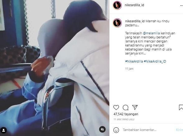 Momen ibu Nike Ardilla bertemu Amel, gadis yang mirip anaknya (Instagram).