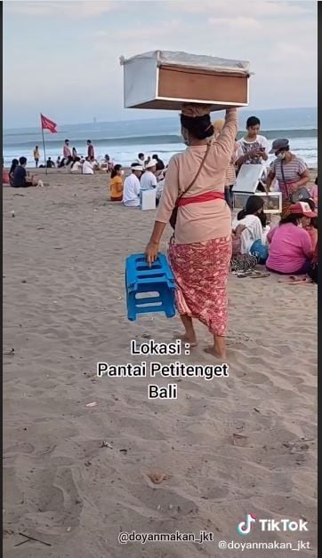 Penjual gorengan di Bali (TikTok @doyanmakan_jkt)