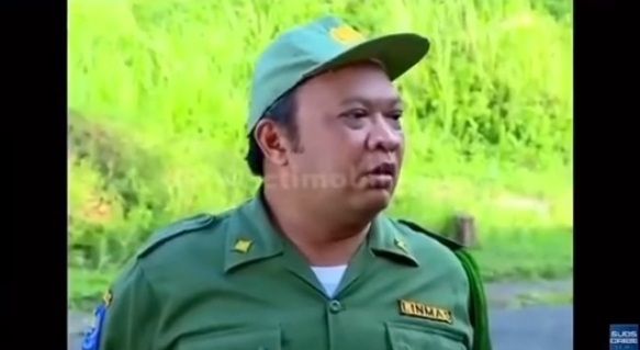 Edy Oglek saat berperan sebagai Kardun di sinetron Tukang Bubur Naik Haji [Instagram]