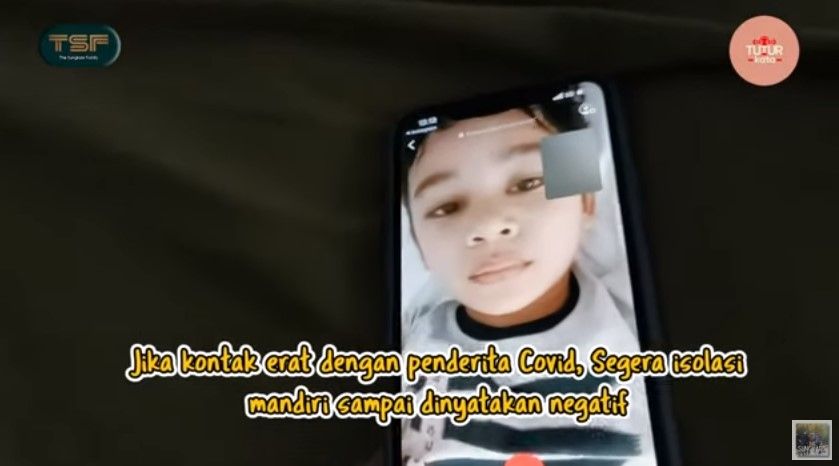 Potret Teuku Wisnu dan Shireen Sungkar saat dirawat akibat Covid-19. (YouTube/The Sungkars Family)