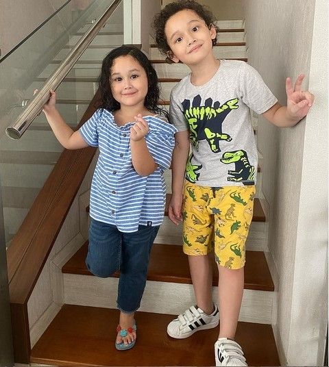 Dua anak Pasha Ungu juga positif Covid-19. [Instagram]
