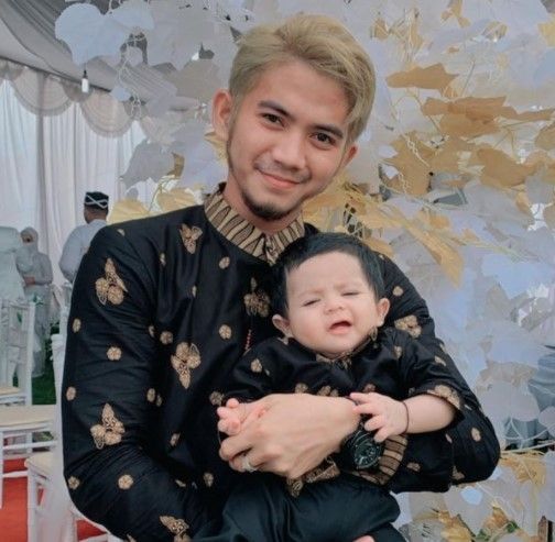 Potret mesra Rizki DA dan Nadya Mustika. (Instagram/da2_ridho)