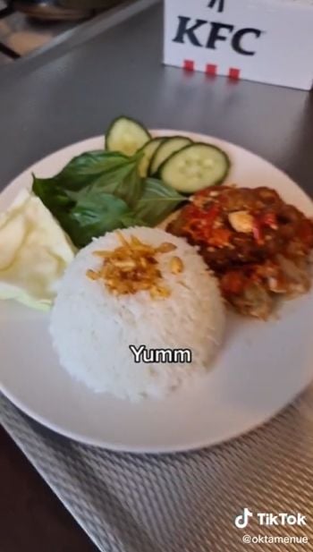 Kesulitan Cari Menu Ayam Geprek di Belanda, Wanita Ini Lakukan Hal Tak Terduga. (TikTok/@oktamenue)