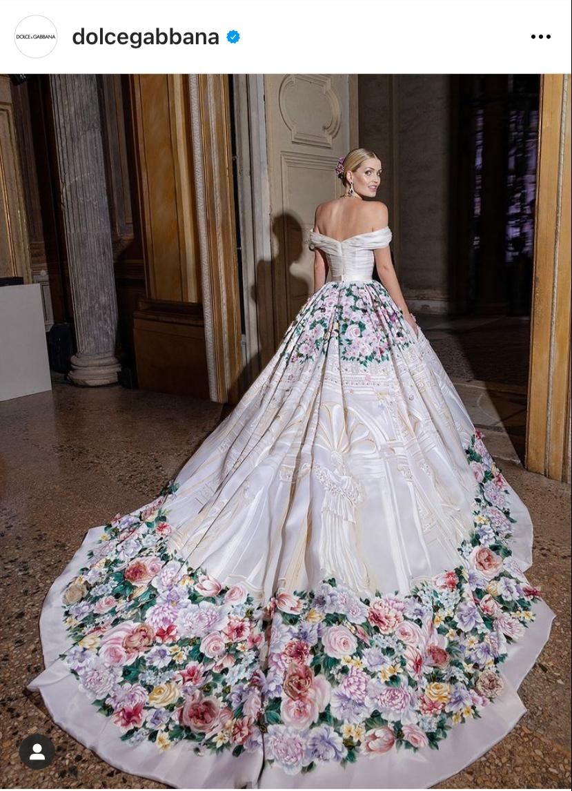 Gaun Pernikahan Keponakan Putri Diana, Lady Kitty Spencer (Instagram/Dolcegabbana)