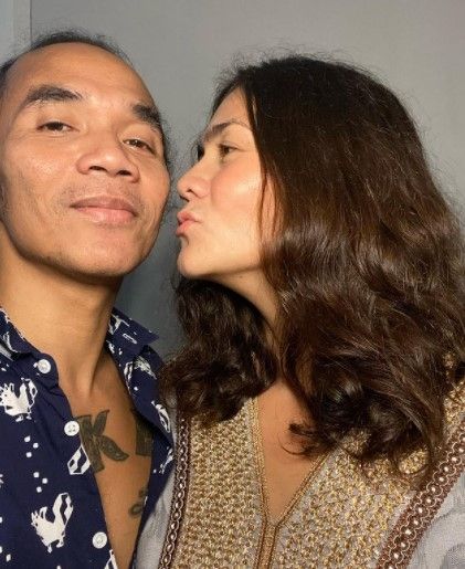 Potret mesra Kaka Slank dan istri, (Instagram/nataschaule)