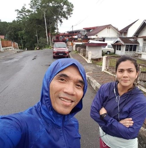 Potret mesra Kaka Slank dan istri, (Instagram/nataschaule)