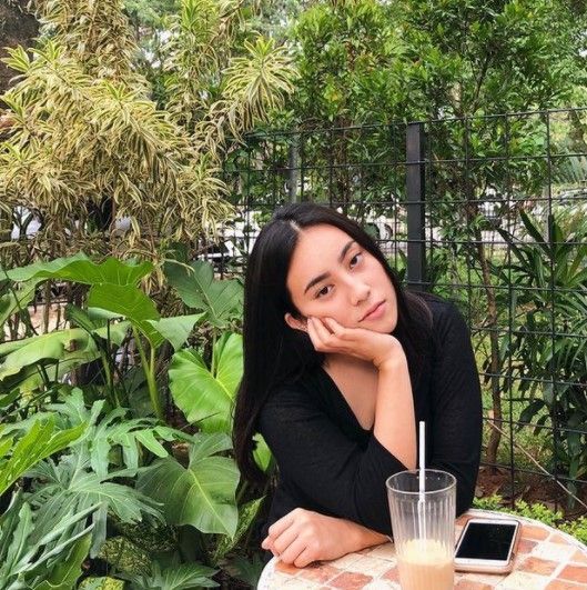 Potret Casey Rebecca putri Sonny Tulung. (Instagram/rebeccatulung)