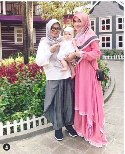 Ibunda dan istri Hafiz Fatur (Instagram)