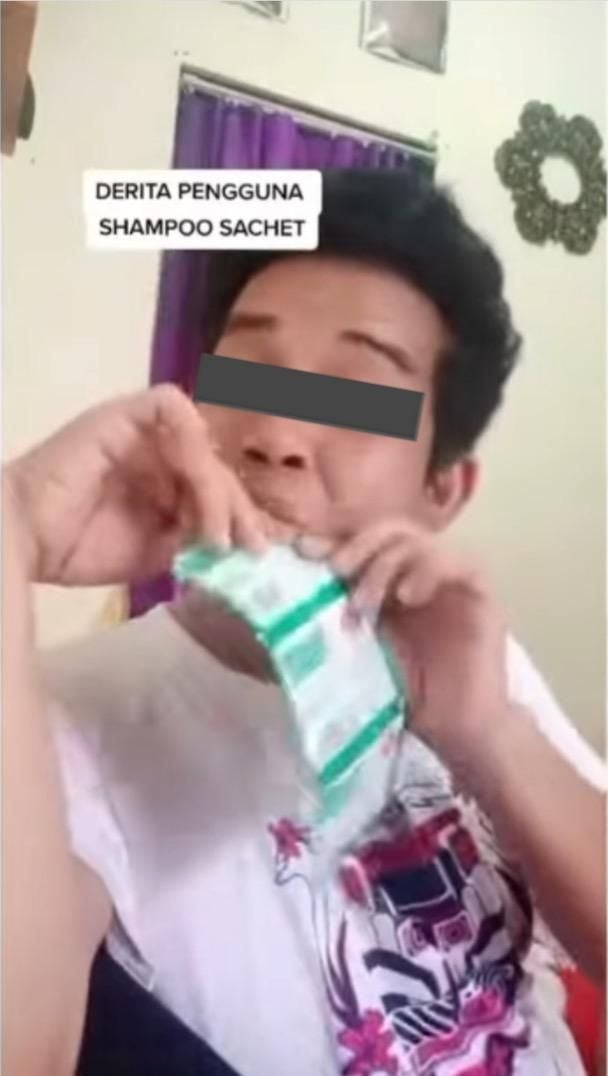 Viral Lelaki Emosi Gegara Produk Sampo Sachet (Dok. https://omg.indonesia.id/)