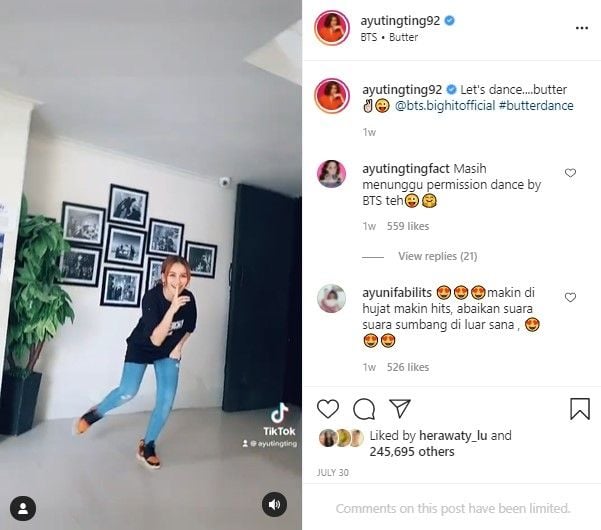 Dance cover Ayu Ting Ting paling disorot. (Instagram/ayutingting92)