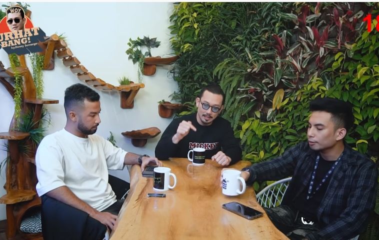 Niko Al Hakim dan Hassan Alaydrus ngobrol bareng Denny Sumargo (Youtube.com)