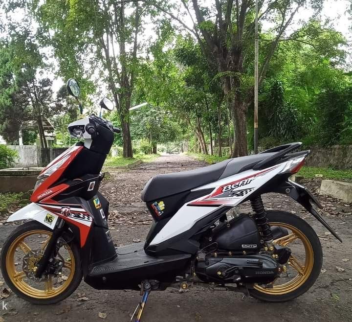 motor pelaku yang hilang. [Istimewa]