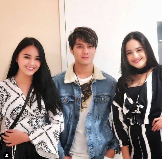 Potret Amanda Manopo dan Rizky Billar. (Instagram/team_bimomecca)