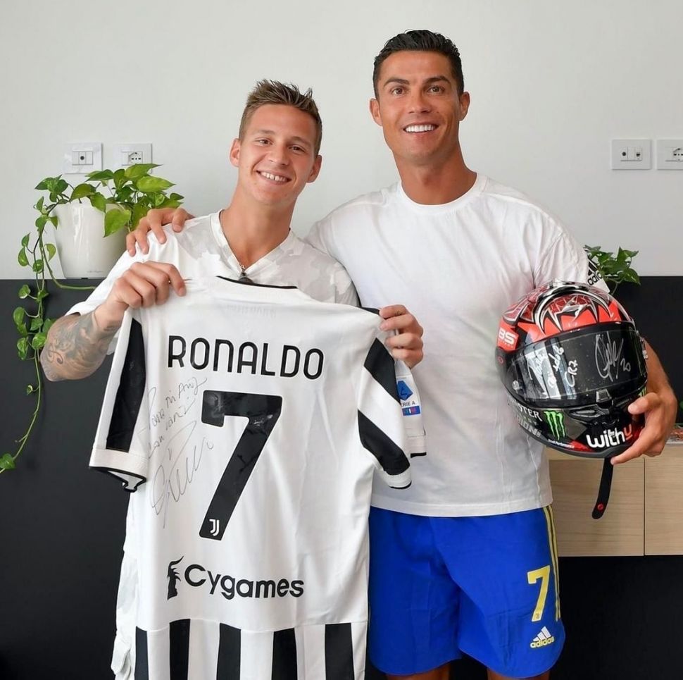 Pebalap Monster Energy Yamaha MotoGP Fabio Quartararo dan Cristiano Ronaldo [tangkapan layar Instagram/@fabioquartararo20]