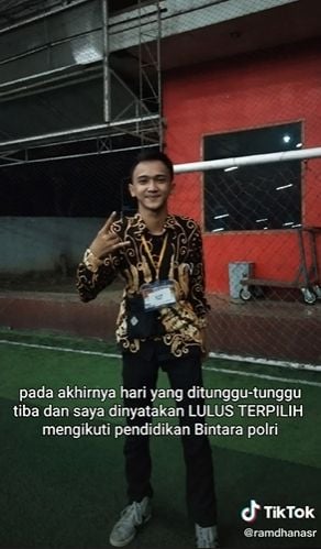 Kisah inspiratif dari seorang driver ojol. (Tiktok/@ramdhanasr)