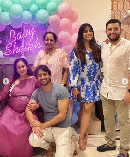 Portet baby shower istri Shaheer Sheikh. (Instagram/mushtaqshiekh)