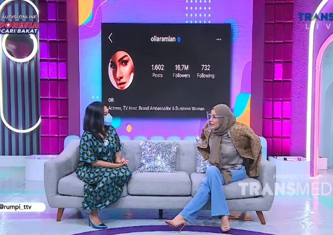 Olla Ramlan saat diwawancara Feni Rose (Youtube.com)