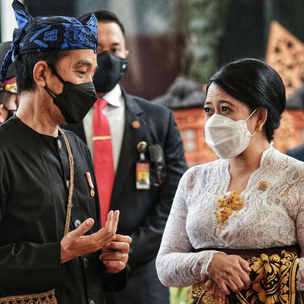 Presiden Joko Widodo dan Puan Maharani sebelum sidang paripurna. [Instagram]