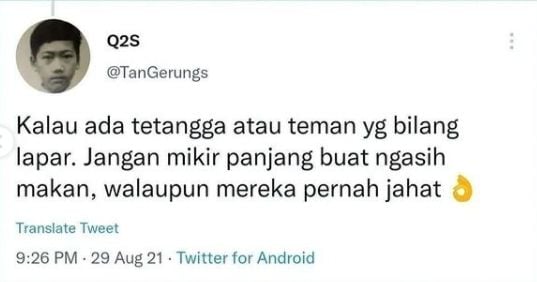 Viral aksi ojol bantu pelanggan kelaparan. (Twitter)