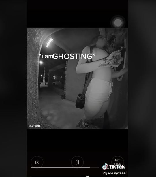 Viral Wanita Ngotot Ingin Ghosting Pasangan (tiktok.com/@jadealyzaee)