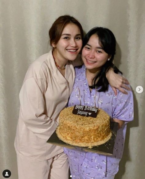 Ayu Ting Ting dan Assyifa Nuraini [Instagram/@ayutingting92]