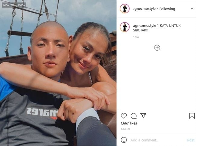 Momen Agnez Mo dan Adam Rosyadi. (Instagram/@agnezmostye)