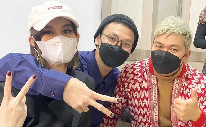 Indra Bekti bersama Agnez Mo dan Adam Rosyadi. [Instagram/@indrabekti]